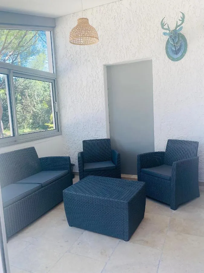 La Maison D A Cote 8 A 10 Personnes Carpentras Holiday home